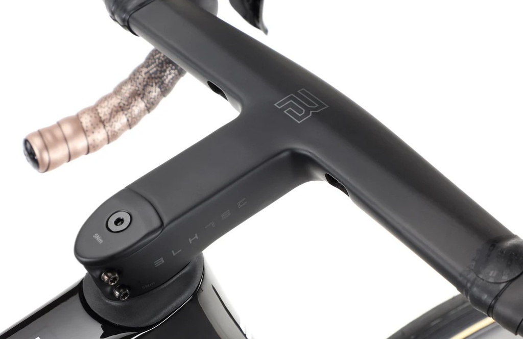 Bicicleta Haro Rivette Carbon Top Shelf